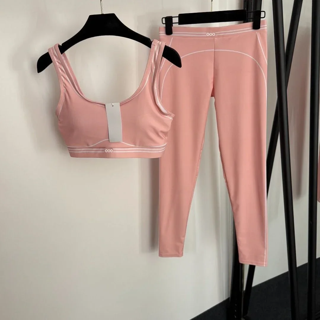 Yoga Và Fitness - Комплект из топа и брюк: дышащий,